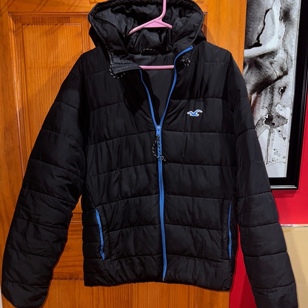 Hollister Black Puffer Jacket with Blue Trim